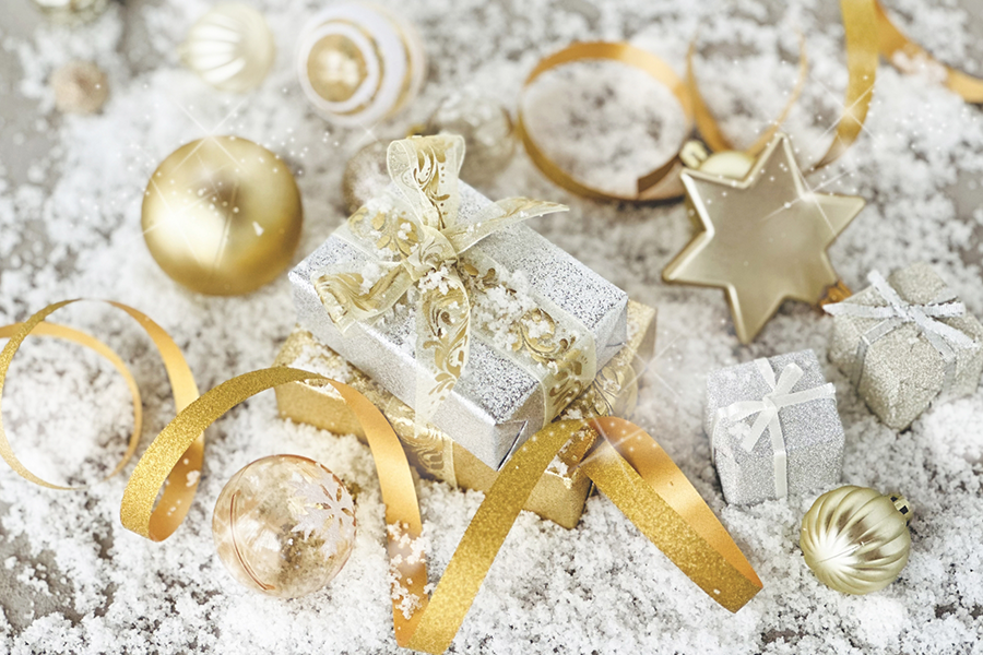 最新版!妻に喜ばれるクリスマスプレゼント30選!20代・30代・40代の奥様に人気のギフトを紹介|2024年